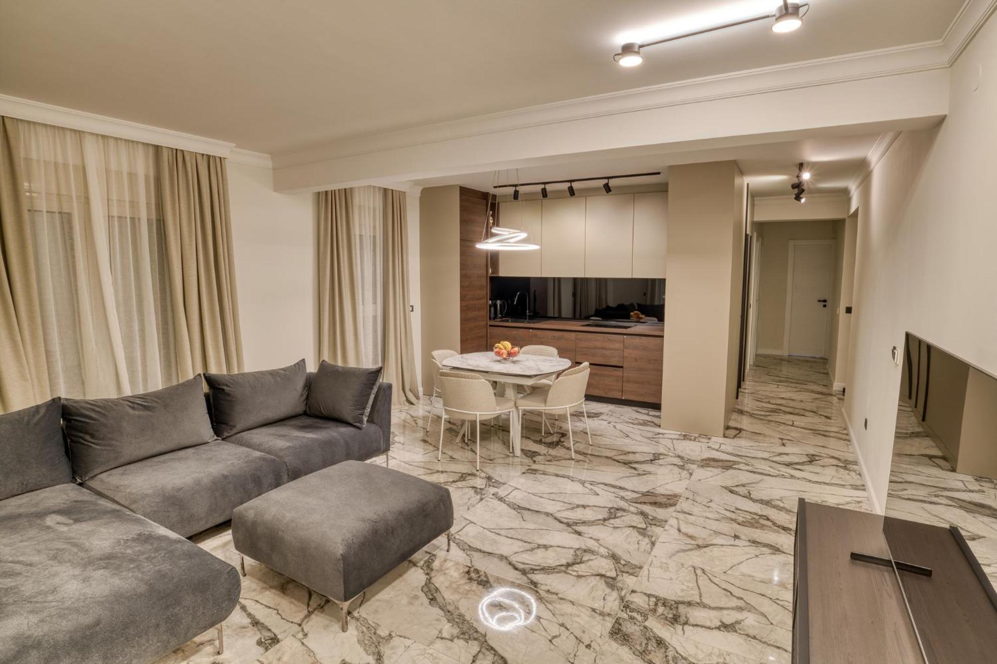 Ap Royal Oak - 2 Bedroom Apartment In Будва Экстерьер фото