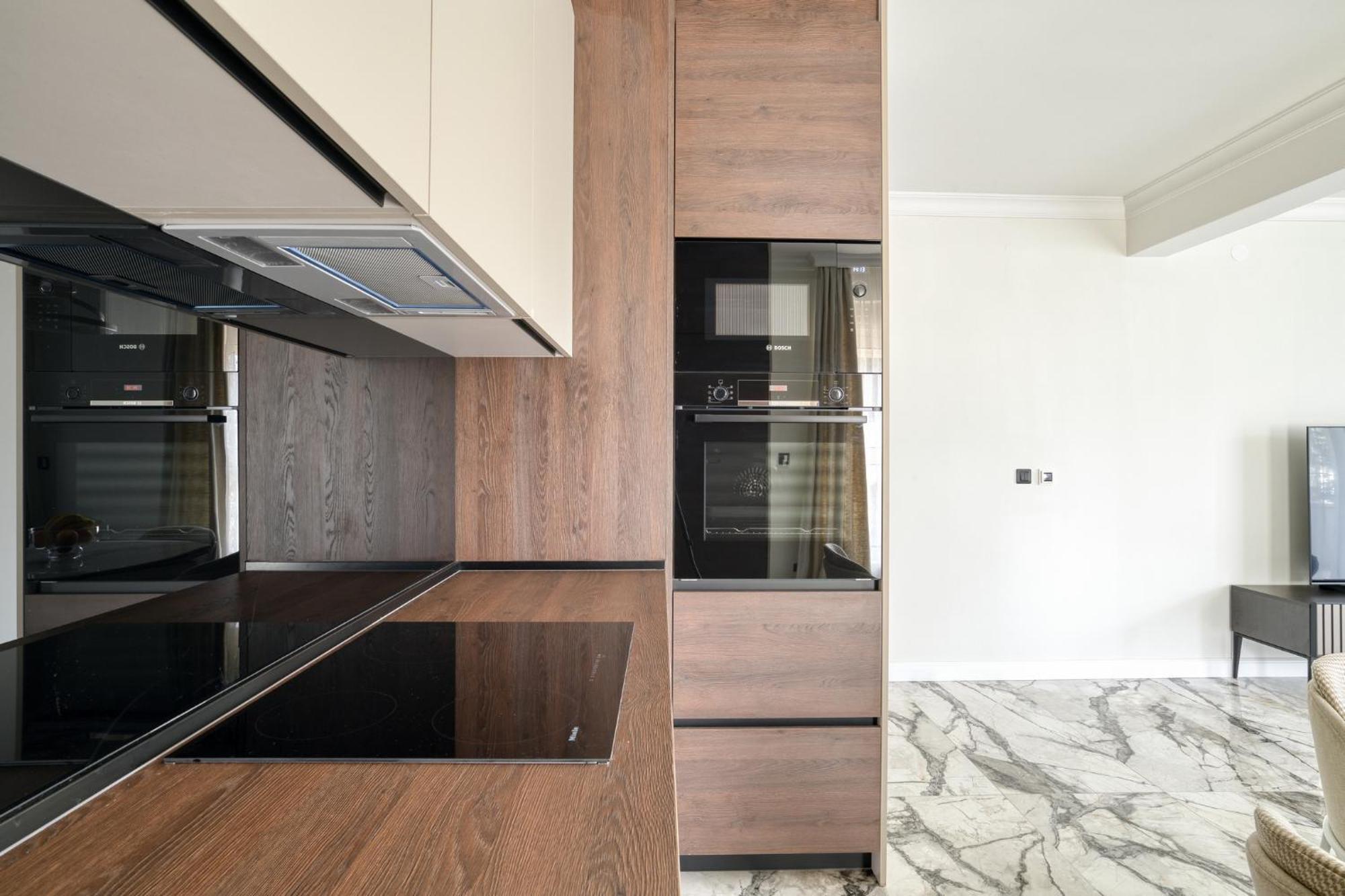 Ap Royal Oak - 2 Bedroom Apartment In Будва Экстерьер фото
