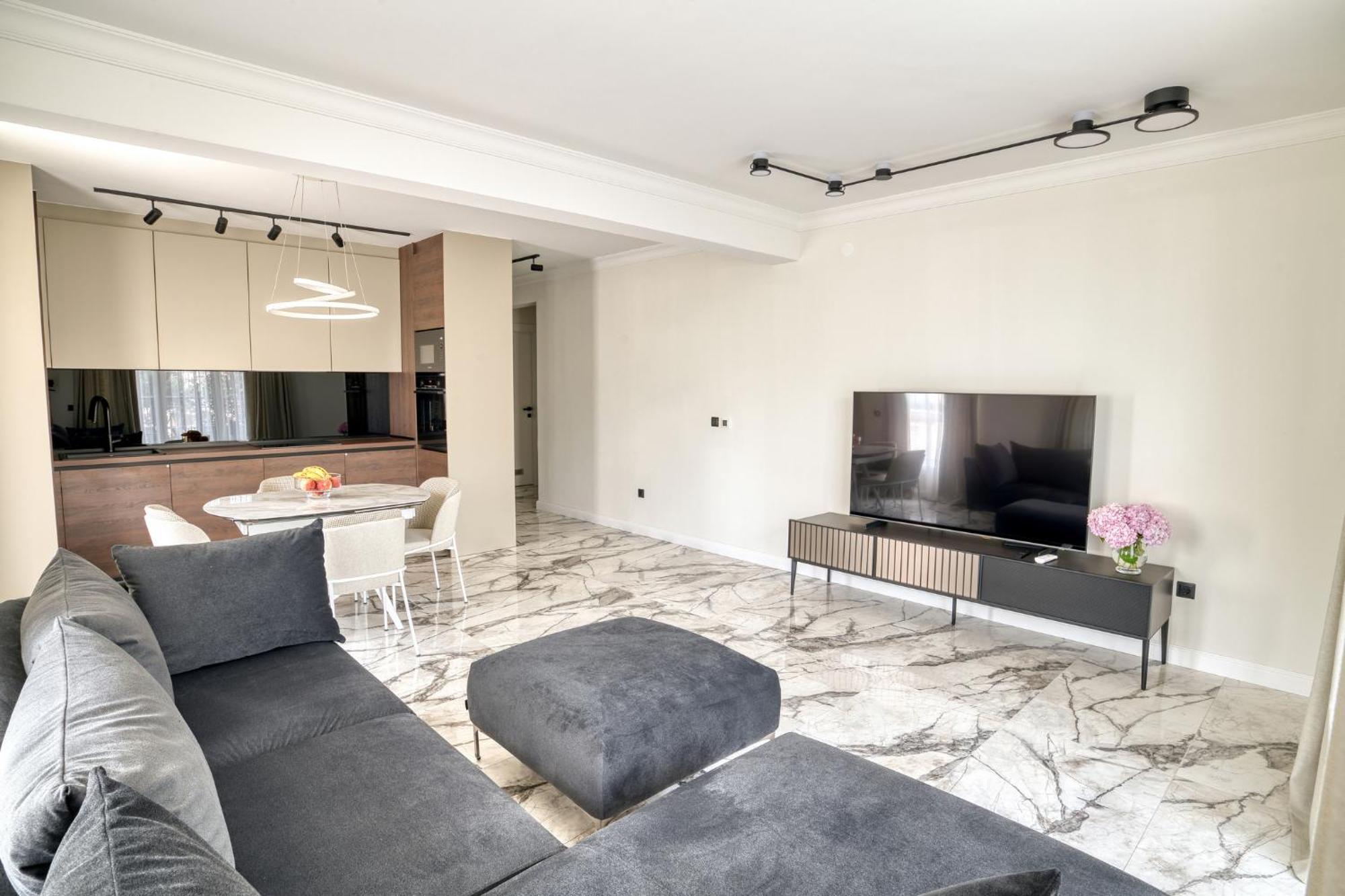 Ap Royal Oak - 2 Bedroom Apartment In Будва Экстерьер фото